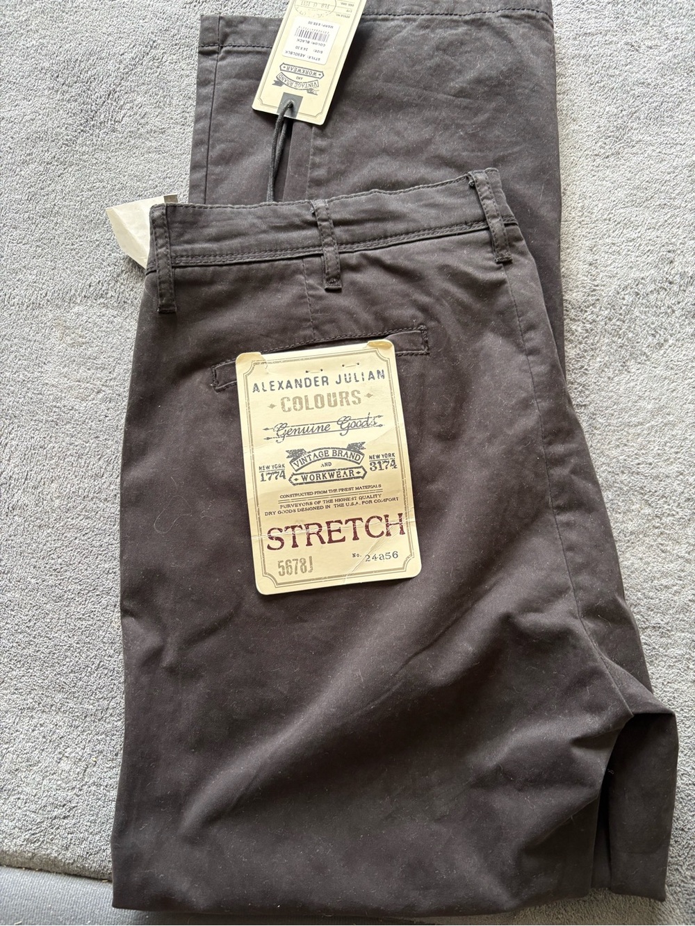 Alexander Julian Men's Stretch Chinos in Black